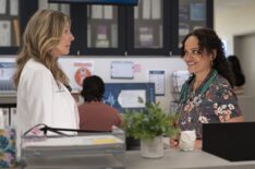 Sarah Chalke and Judy Reyes in 'Scrubs'