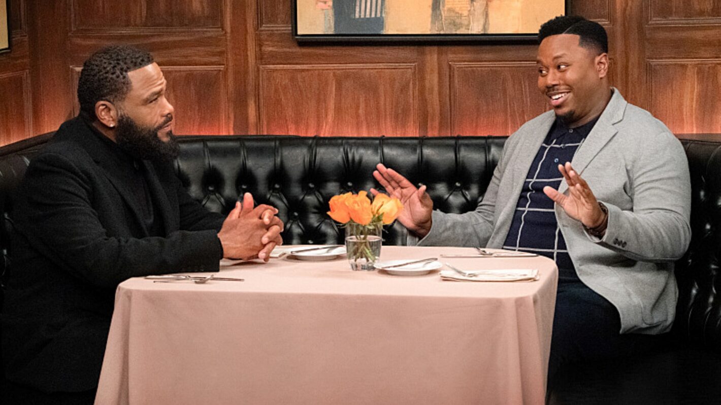 Anthony Anderson Guest Stars as Courtney’s Father (PHOTOS) Anthony Anderson Guest Stars as Courtney’s Father (PHOTOS)