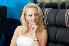 Why Wendi McLendon Covey Missed the 'Bridesmaids' Reunion at Oscars