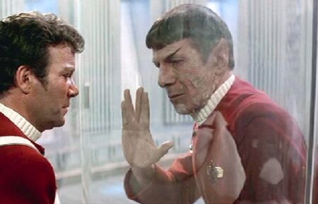STAR TREK II: THE WRATH OF KHAN, William Shatner, Leonard Nimoy, 1982. Spock gives Kirk the Vulcan 'Live Long & Prosper' salute. ©Paramount. Courtesy: Everett Collection.
