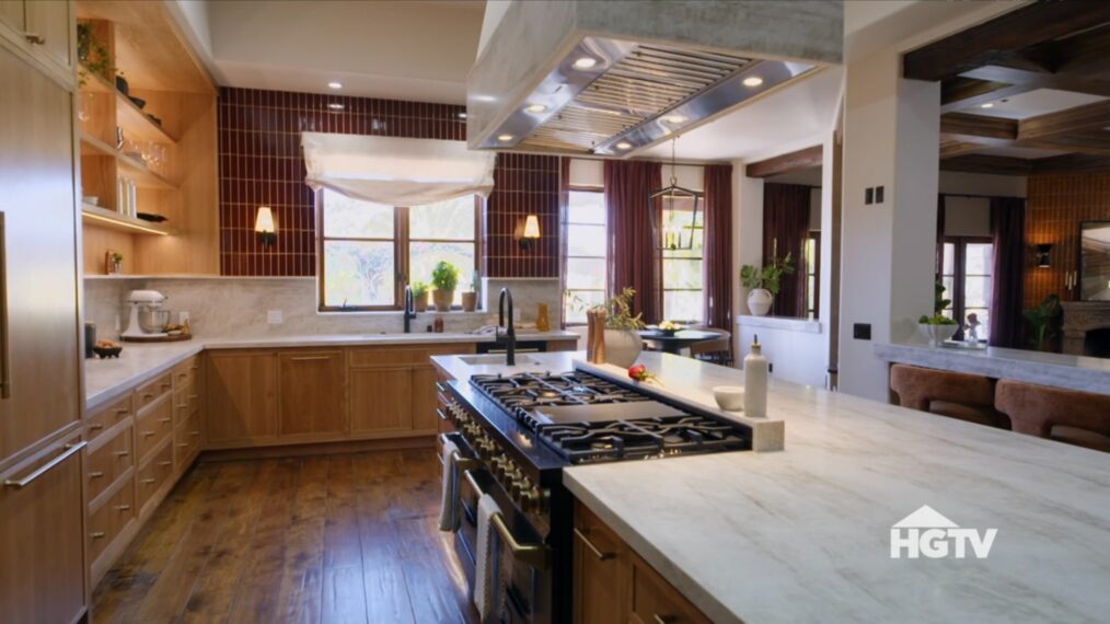 'Bachelor Mansion Takeover,' HGTV, Season 1, Episode 6, April 6, 2026, kitchen after.