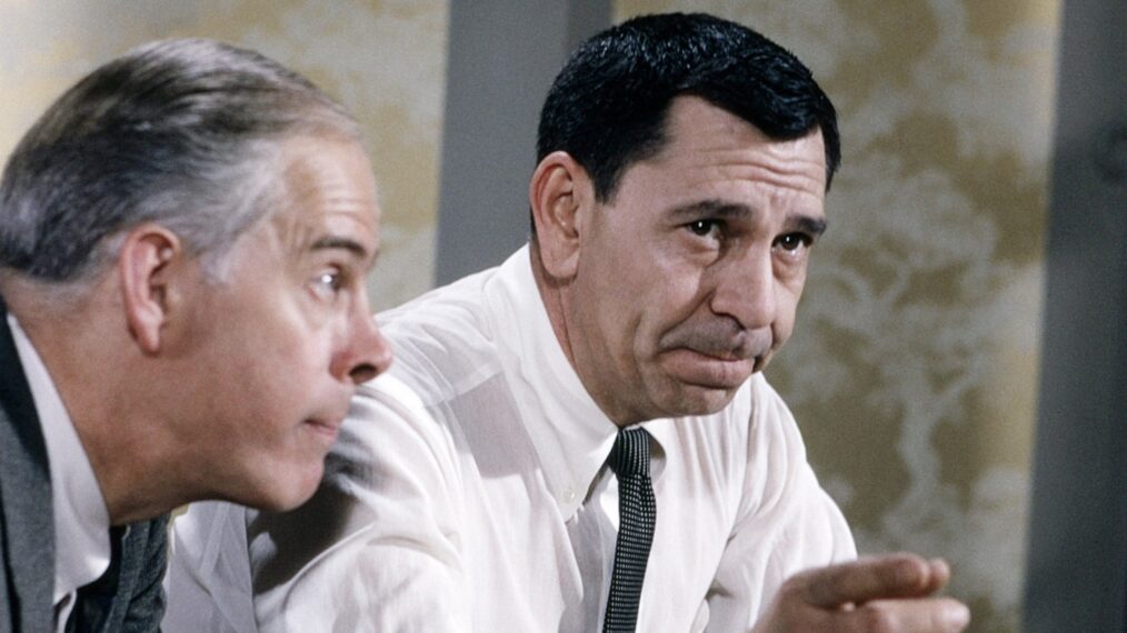 DRAGNET 1967, (aka DRAGNET), from left, Henry Morgan, Jack Webb, 1967-70 (1967 photo). ph: Sheedy-Long / TV Guide / courtesy Everett Collection