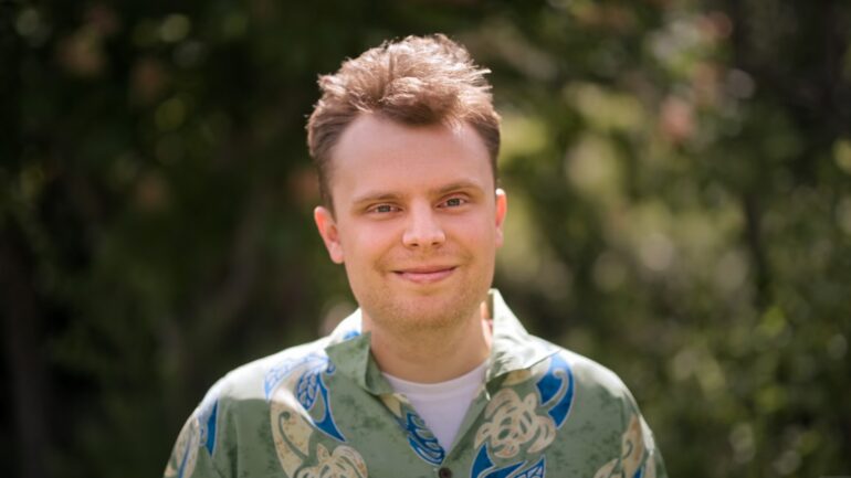 Eric Lutes on Love on the Spectrum