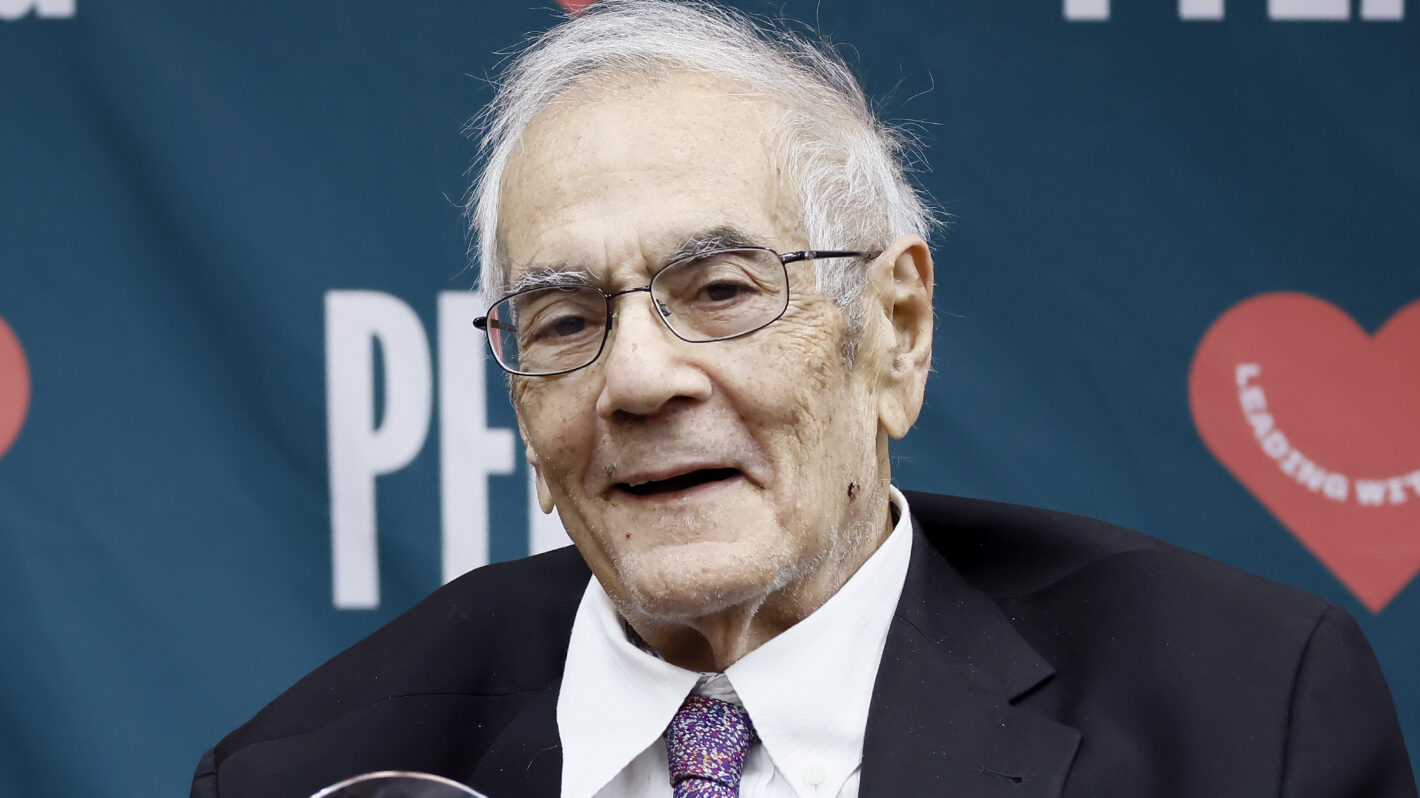 Barney Frank Enters Hospice at 86 Amid Congestive Heart Failure