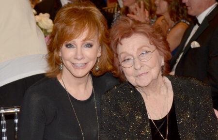 Reba McEntire, Jacqueline Smith