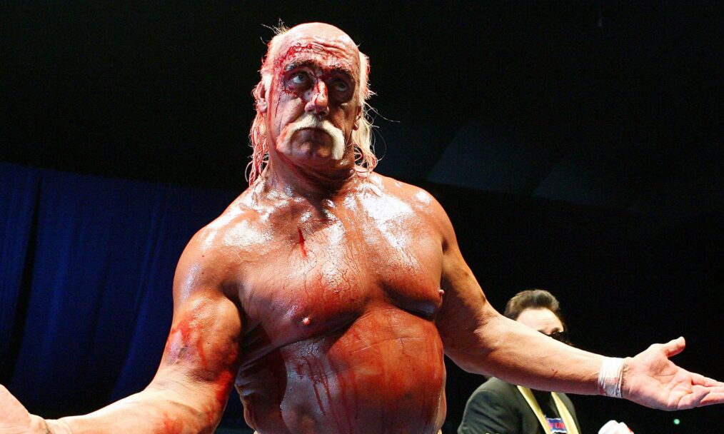 PERTH, AUSTRALIA - NOVEMBER 24: Hulk Hogan gestures to the audience during his Hulkamania Tour at the Burswood Dome on November 24, 2009 in Perth, Australia. (Photo by Paul Kane/Getty Images)