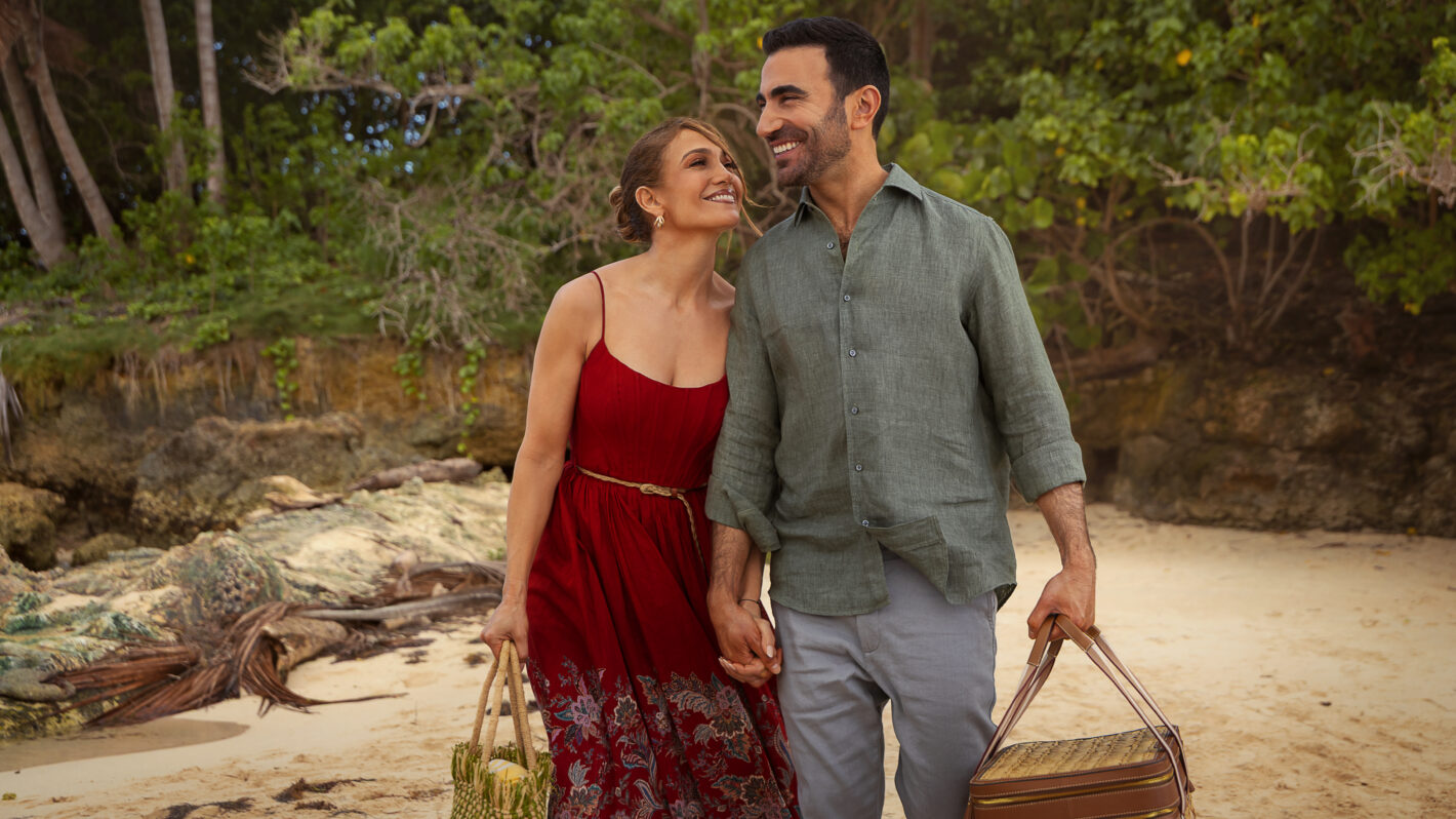 'Office Romance' Trailer: See JLo & Brett Goldstein's Steamy Elevator Moment