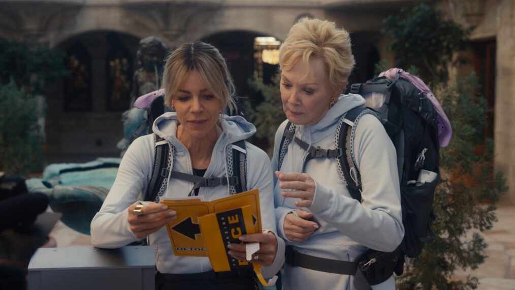 Kaitlin Olson and Jean Smart on Season 5, Episode 5, of HBO's 'Hacks,' April 30, 2026.