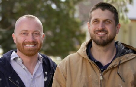 Keith Bynum and Evan Thomas on Season 1, Episode 8, of HGTV's 'Bargain Block,' 2021.