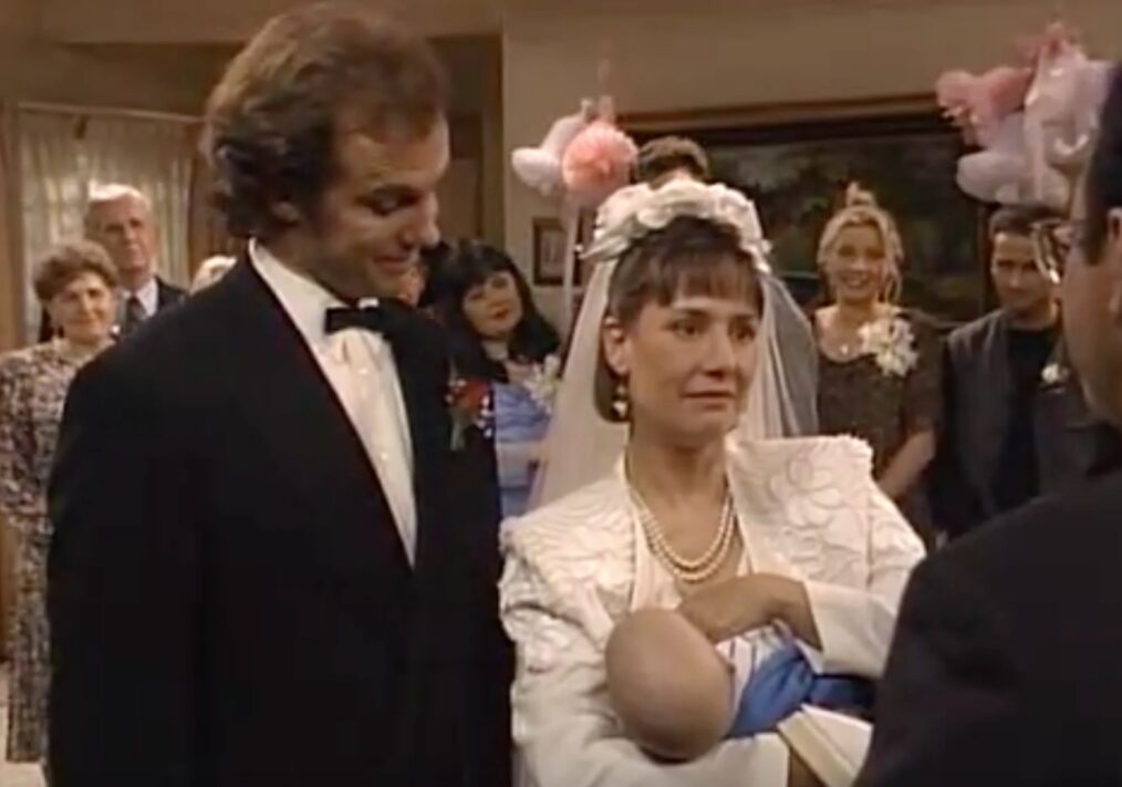 Laurie Metcalf, Roseanne, Season 6, Labor Day