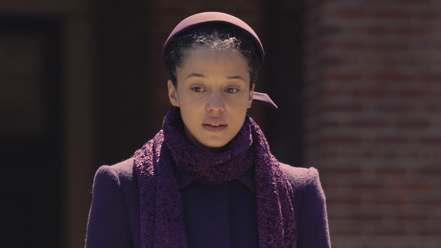 ‘The Testaments’ Boss Explains Why Agnes Doesn’t Remember June & Luke