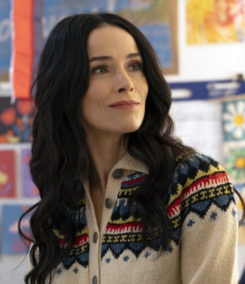 Abigail Spencer — 'Best Medicine' Season 1 Episode 12 "A Tale of Two Sister Cities"