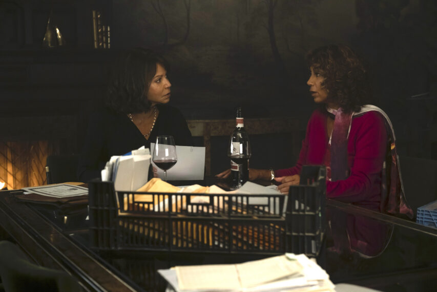 Gloria Reuben as May and Holly Robinson Peete as Jill in 'Boston Blue' Season 1 Episode 13