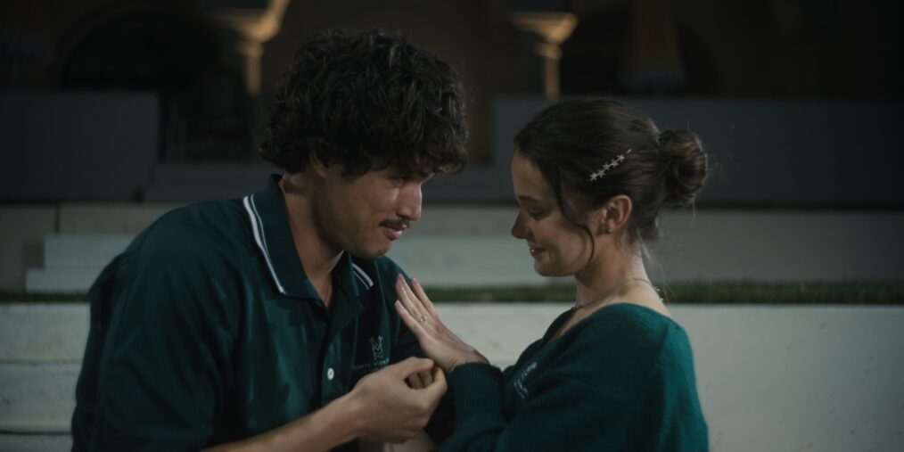 Charles Melton as Austin Davis, Cailee Spaeny as Ashley Miller in 'Beef' Season 2