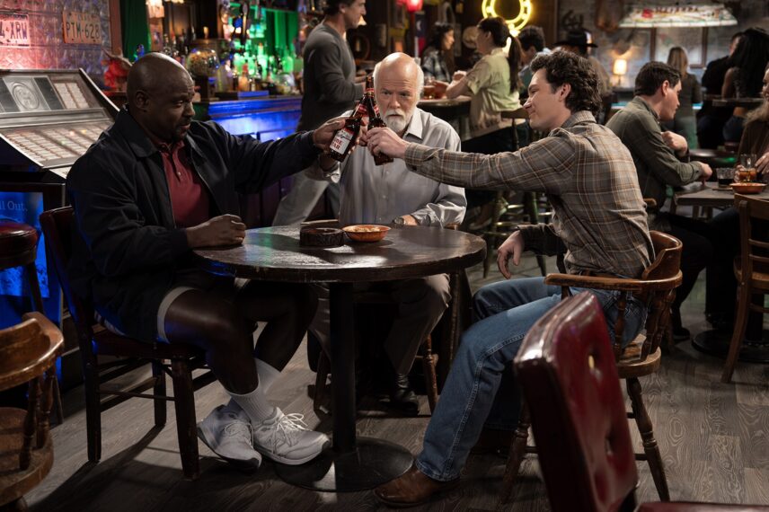 Doc Farrow, Rex Linn, and Montana Jordan in 'Georgie & Mandy's First Marriage' Season 2 
