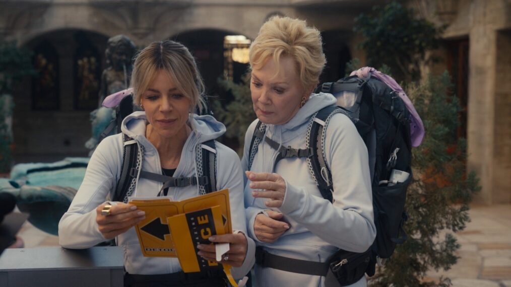 Kaitlin Olson and Jean Smart in 'Hacks' Season 5