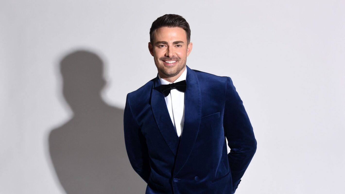 'GH' Recruits Hallmark Fave Jonathan Bennett: Who's He Playing?