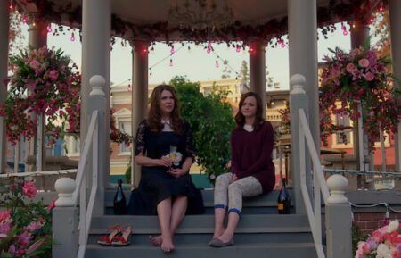 Lorelei and Rory Gilmore Girls A Year in the Life