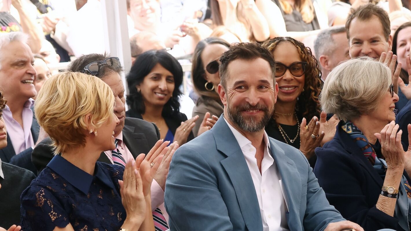 Noah Wyle's 3 Kids Make Rare Appearance at His Walk of Fame Ceremony