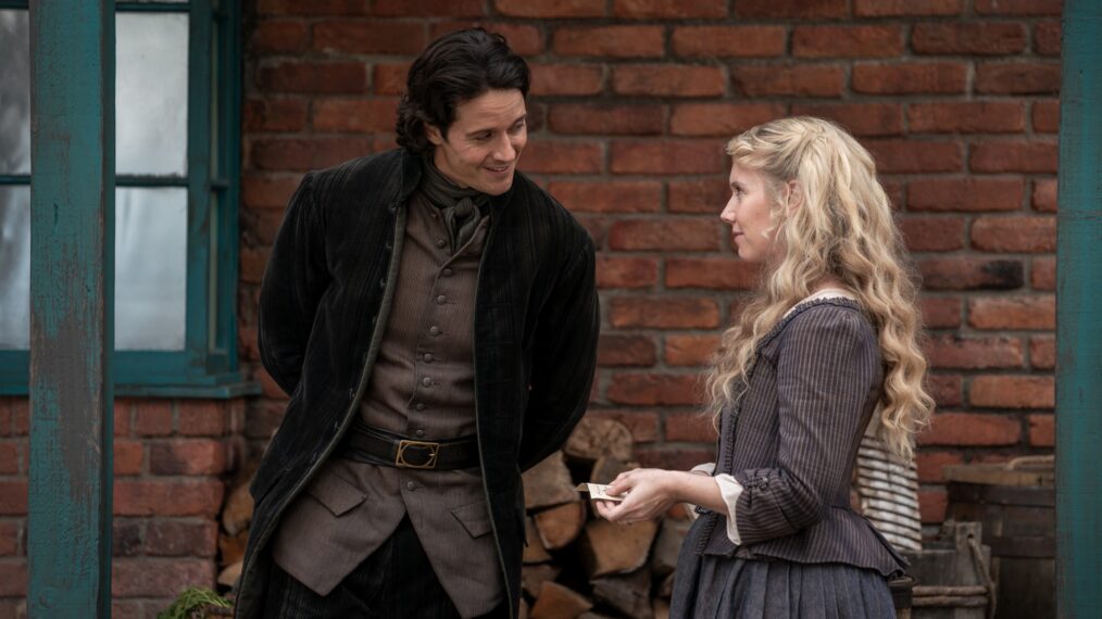 Cesar Domboy and Lauren Lyle in 'Outlander' Season 8