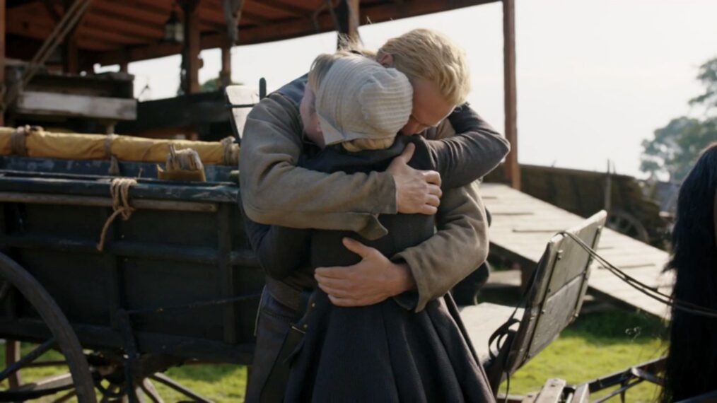 Sam Heughan and Lauren Lyle in 'Outlander' 