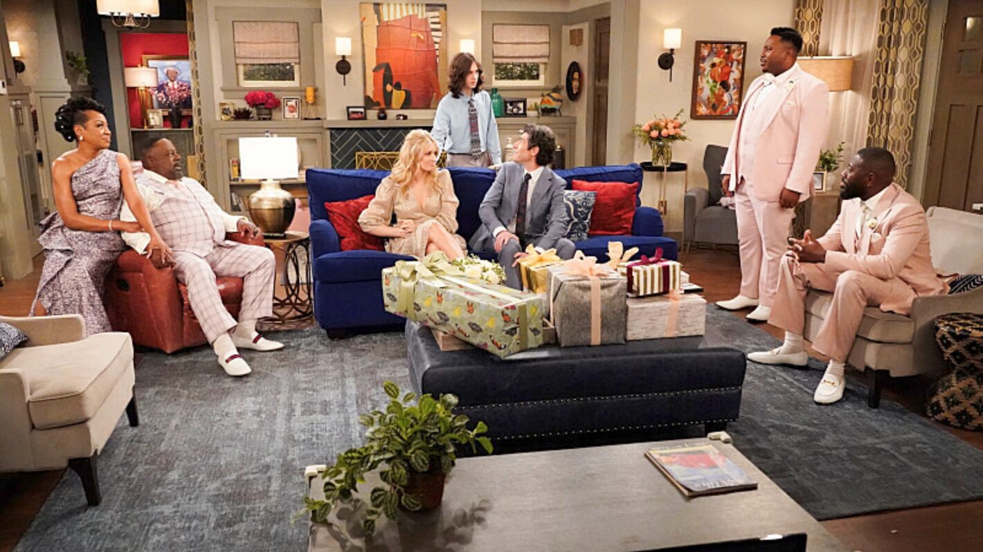 Hank Greenspan Reveals How 'The Neighborhood' Series Finale Was Rewritten (Exclusive)