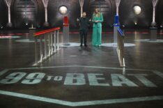 99 TO BEAT: L-R: Hosts Ken Jeong and Erin Andrews in the 'Million Dollar Winner' Season One Finale episode of 99 TO BEAT airing Wednesday, Dec. 10 (9:01-10:00 PM ET/PT) on FOX. © 2025 Fox Media LLC