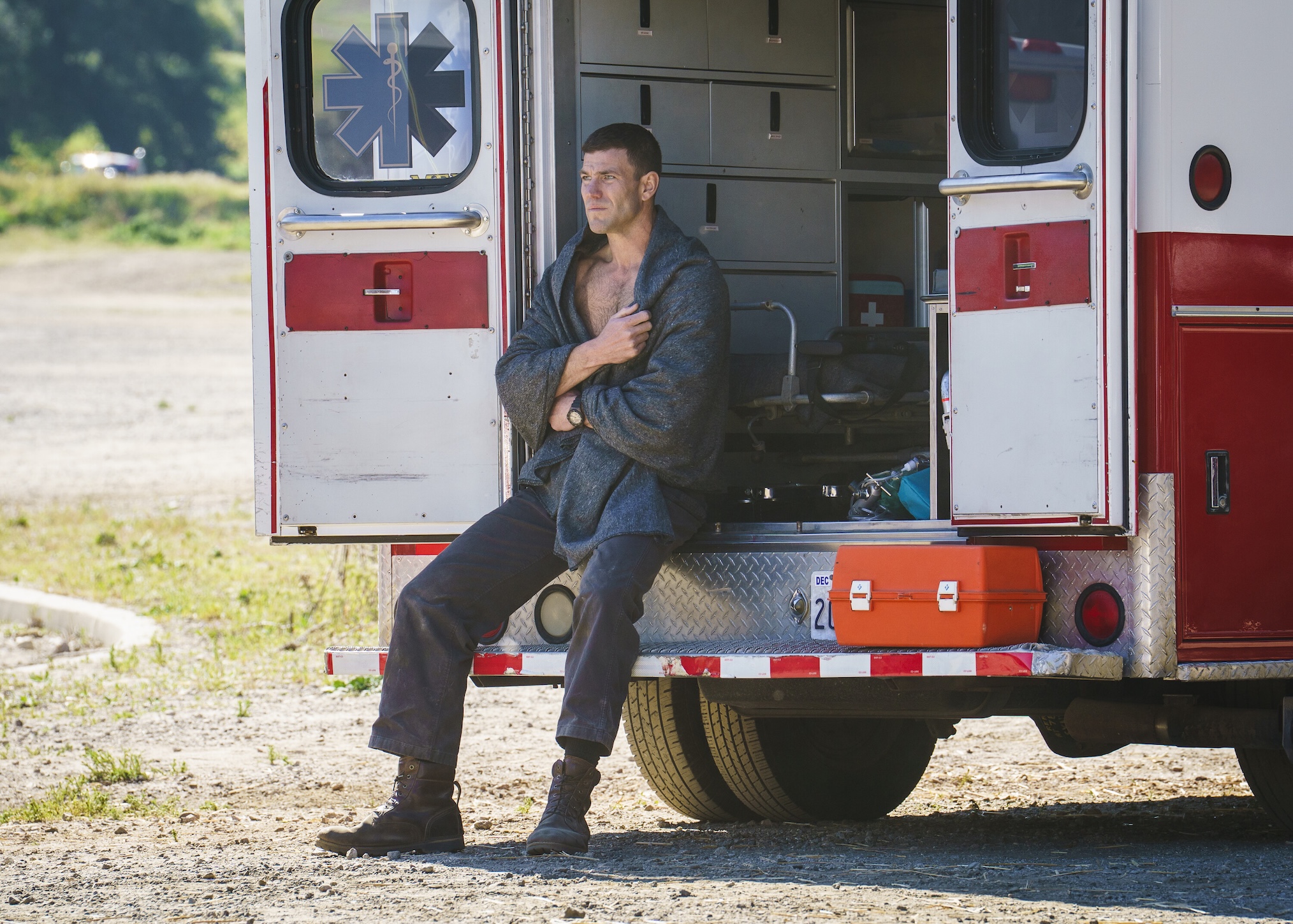NCIS: Origins Season 2 Finale Delivers Surprise Romance and Kidnapping Cliffhanger — image 3