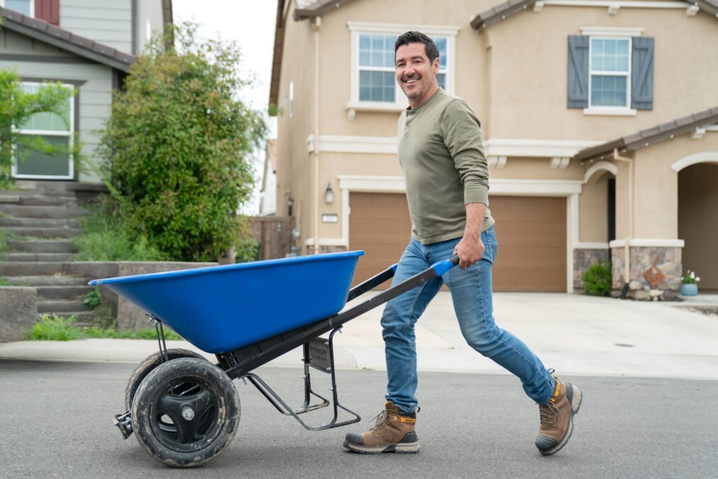 Jonathan Knight, 'Crashers', HGTV promo pic, 2026.