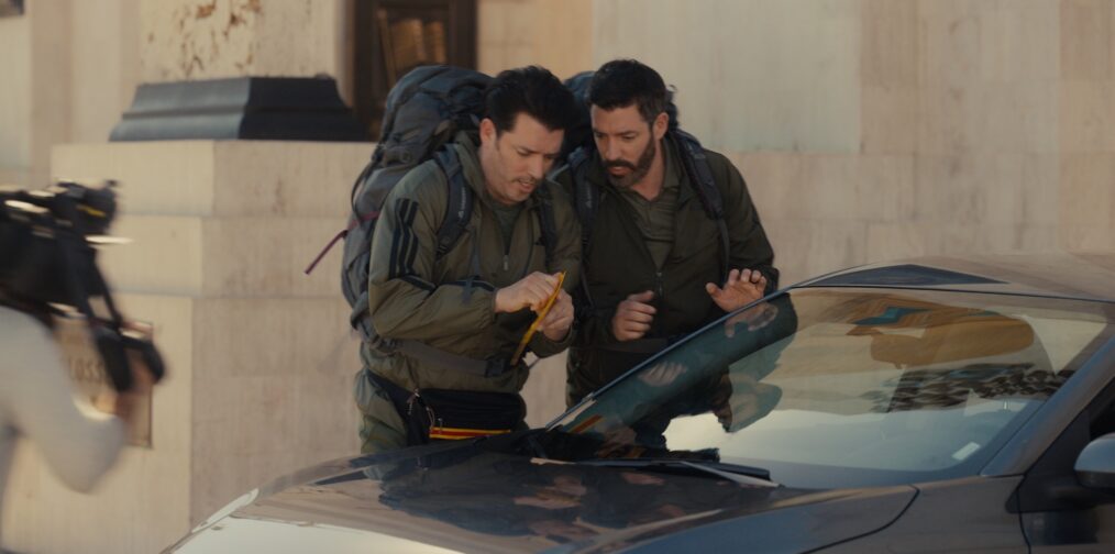 Jonathan and Drew Scott on Season 5, Episode 5, of HBO Max's 'Hacks,' April 30, 2026.