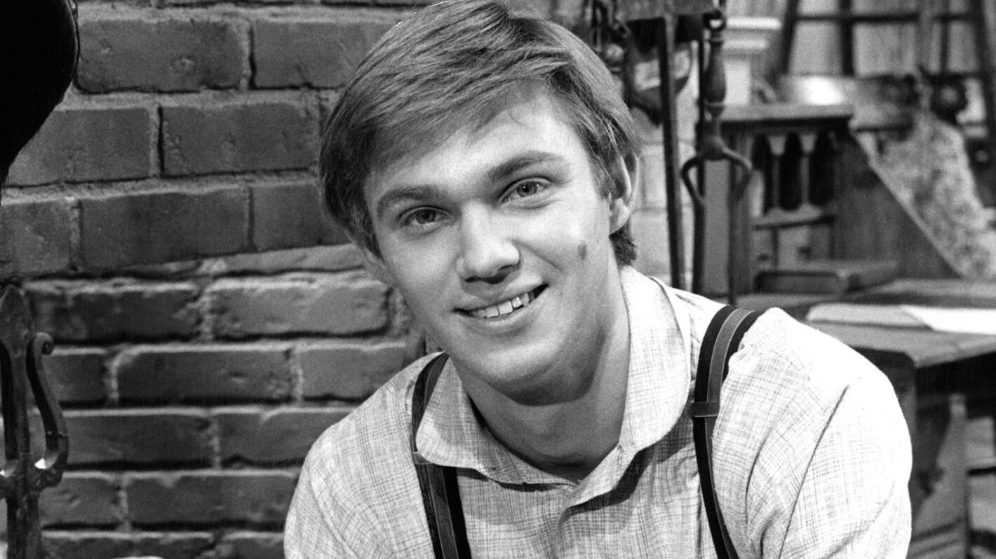 How 'The Waltons' Star Richard Thomas Shook Off His John-Boy Image