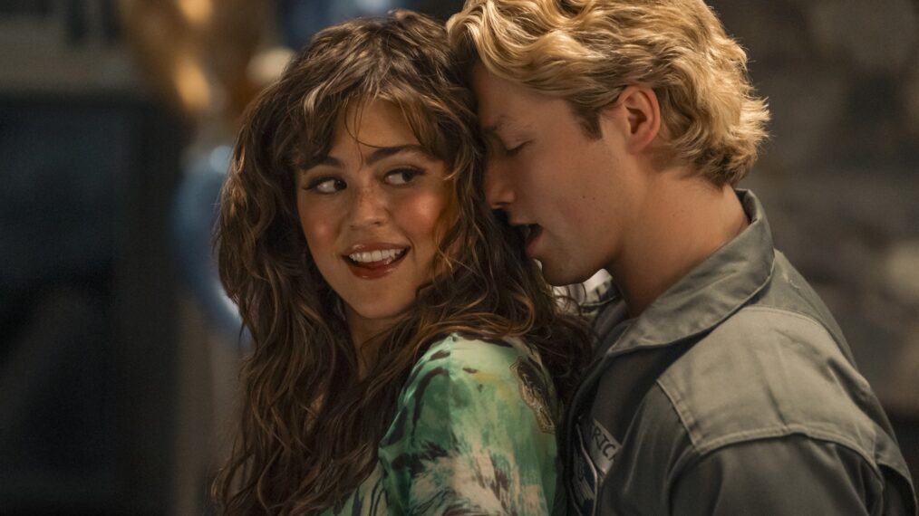 Allie Hayes (Mika Abdalla) and Dean Di Laurentis (Stephen Thomas Kalyn) in 'Off Campus' Season 1