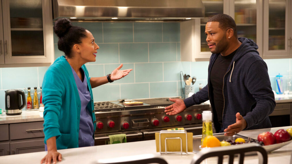 Tracee Ellis Ross as Rainbow Johnson and Anthony Anderson as Andre Johnson in 'Black-ish'