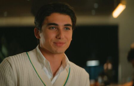 Charlie Evans as Hunter Davenport in 'Off Campus'