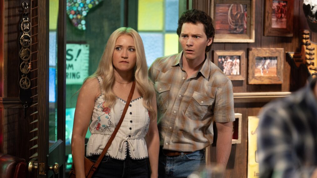 Emily Osment and Montana Jordan in 'Georgie & Mandy's First Marriage' Season 2