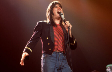 Steve Perry of Journey performing at the Rosemont Horizon in Rosemont, Illinois, May 21, 1982
