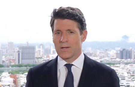 Tony Dokoupil