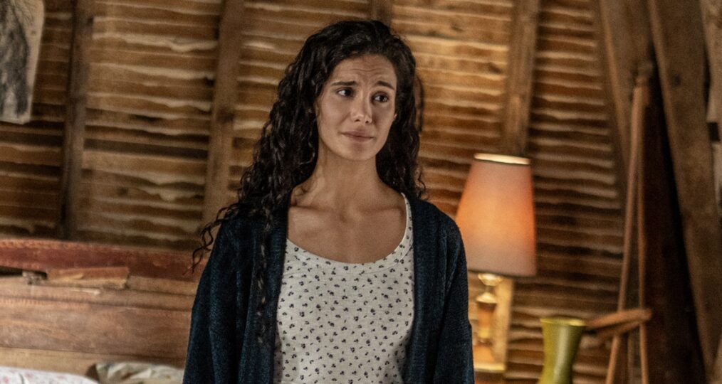 Pegah Ghafoori as Fatima Hassan - FROM Season 4 Episode 408: Heavy is the Head