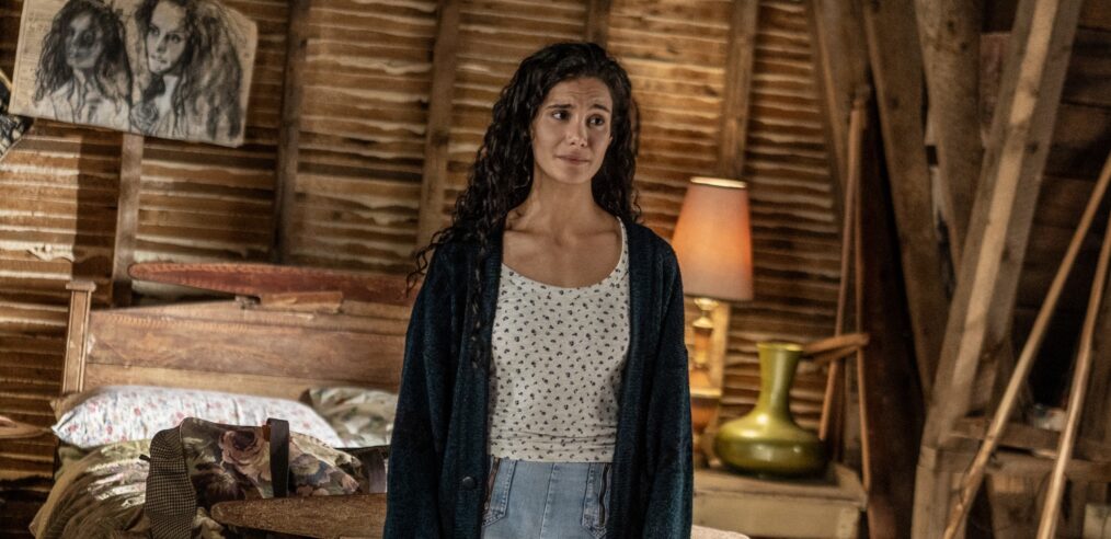 Pegah Ghafoori as Fatima Hassan FROM Season 4 Episode 408: Heavy is the Head
