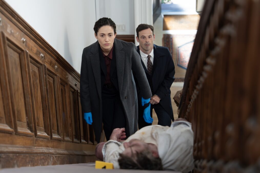 FURIOUS - “First Look” - From Creator and Executive Producer Elizabeth Meriwether, "Furious" follows an FBI agent, Alice Black (Emmy Rossum) on the hunt for a mysterious and calculating female serial killer. Both walk their own paths toward justice, and as their lives start to intertwine, the line between right and wrong begins to blur. (Disney/Sarah Shatz) EMMY ROSSUM, SCOOT MCNAIRY