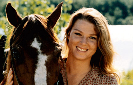 BARQUERO, Mariette Hartley, 1970