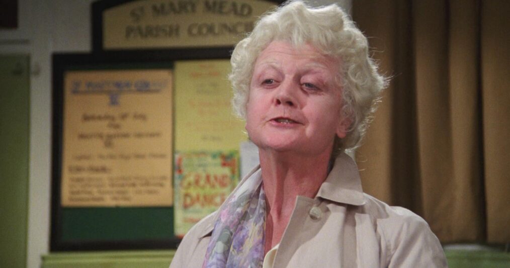 Marple_Angela-Lansbury_mirror-crackd