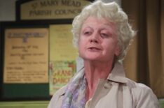 Marple_Angela-Lansbury_mirror-crackd