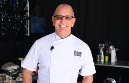 Robert Irvine attends the Food Network New York City Wine & Food Festival presented by Invesco QQQ with Grand Tasting featuring Culinary Demonstrations presented by HexClad at Brooklyn Army Terminal on October 20, 2024 in New York City.