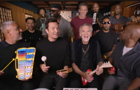 Footloose stars reunite on 'The Tonight Show'