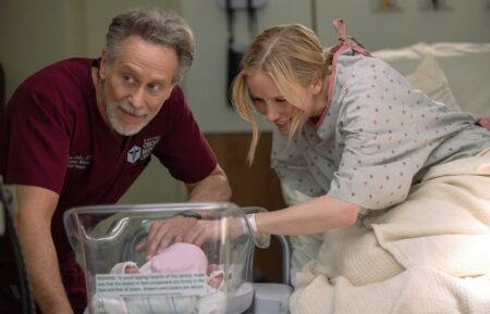 Steven Weber as Dr. Dean Archer, Jessy Schram as Dr. Hannah Asher — 'Chicago Med' Season 11 Finale