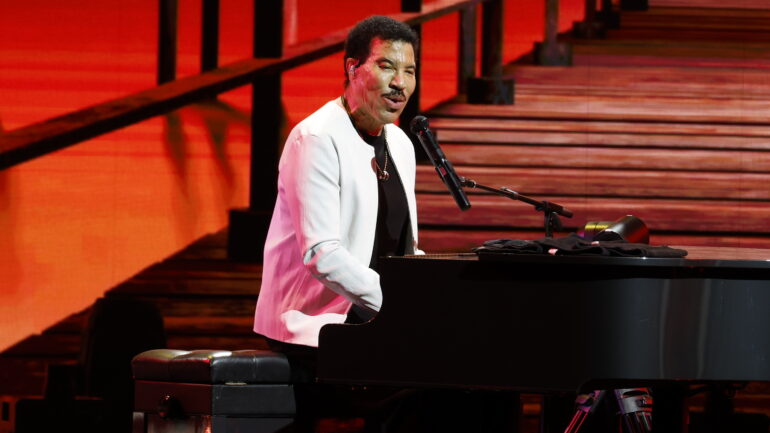 What Happened to Lionel Richie? Health Update After Latest Hospitalization