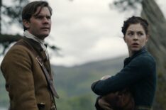 Jeremy Irvine and Hermione Corfield in 'Outlander: Blood of My Blood' Season 2
