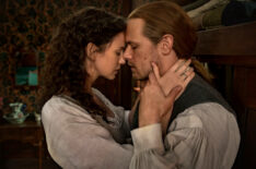 Caitriona Balfe as Claire Randall and Sam Heughan as Jamie Fraser in 'Outlander'