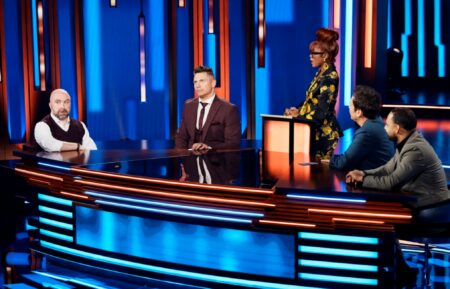PASSWORD -- Episode 304 -- Pictured: (l-r) A contestant, Mike 'The Miz' Mizanin, Keke Palmer, Jimmy Fallon, and a contestant